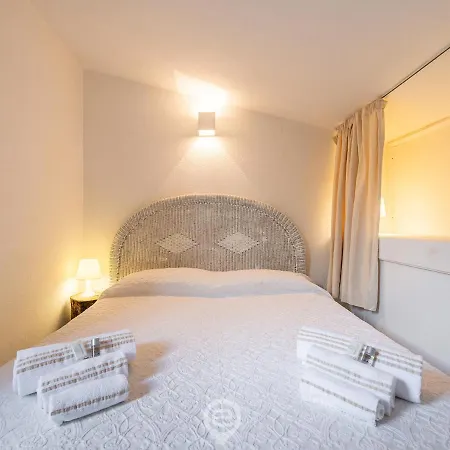Feriehus Porto Luna 25 - Hala *